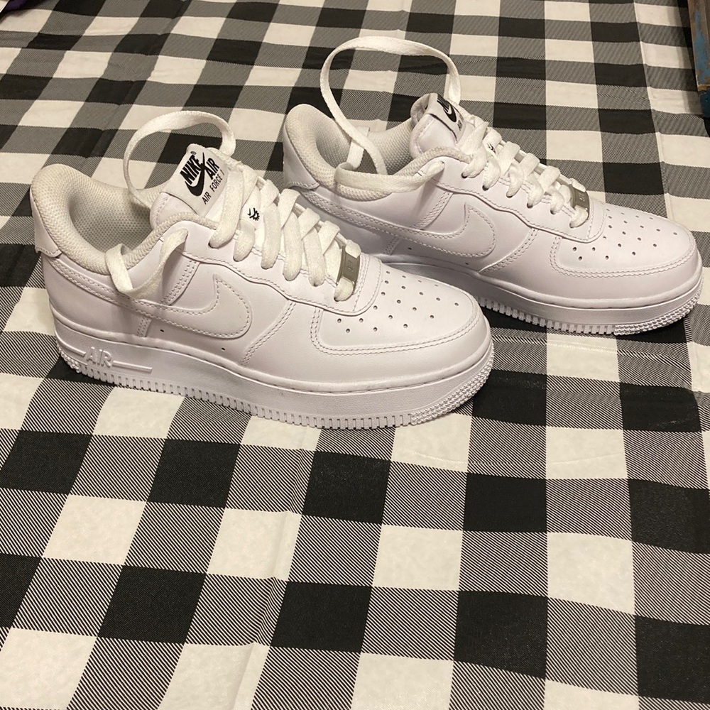 Nike Air Force 1 Low Flyease sneakers